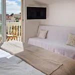 Awesome Apartment In Rogoznica With Wifi