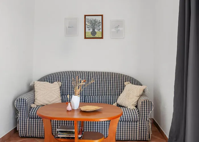 2 Bedroom In Рогозница